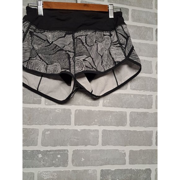 Lululemon Speed Shorts Patterned Floral Black Athletic Running Shorts Women's 4 - Picture 3 of 12